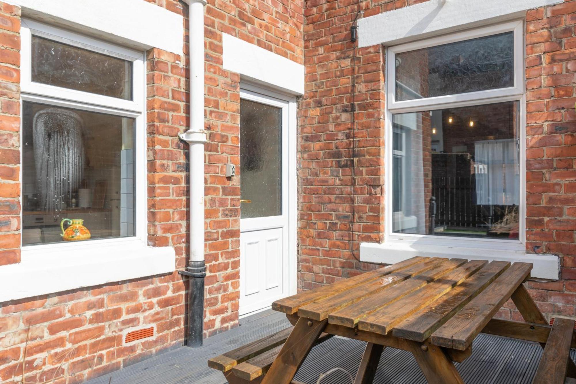 Characterful Terrace Retreat In County Durham - Sleeps 6 Apartment สแตนลีย์ ภายนอก รูปภาพ